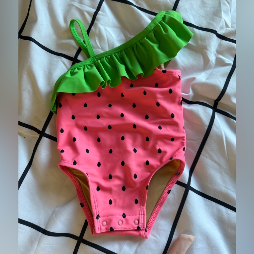 Old Navy Green and Cream Swimsuit